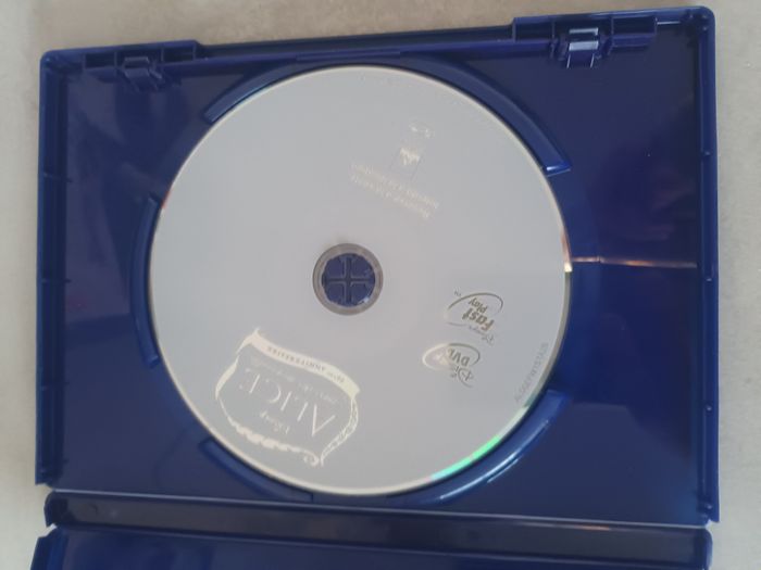 DVD Alice au pays des merveilles - Disney - neuf - photo numéro 4