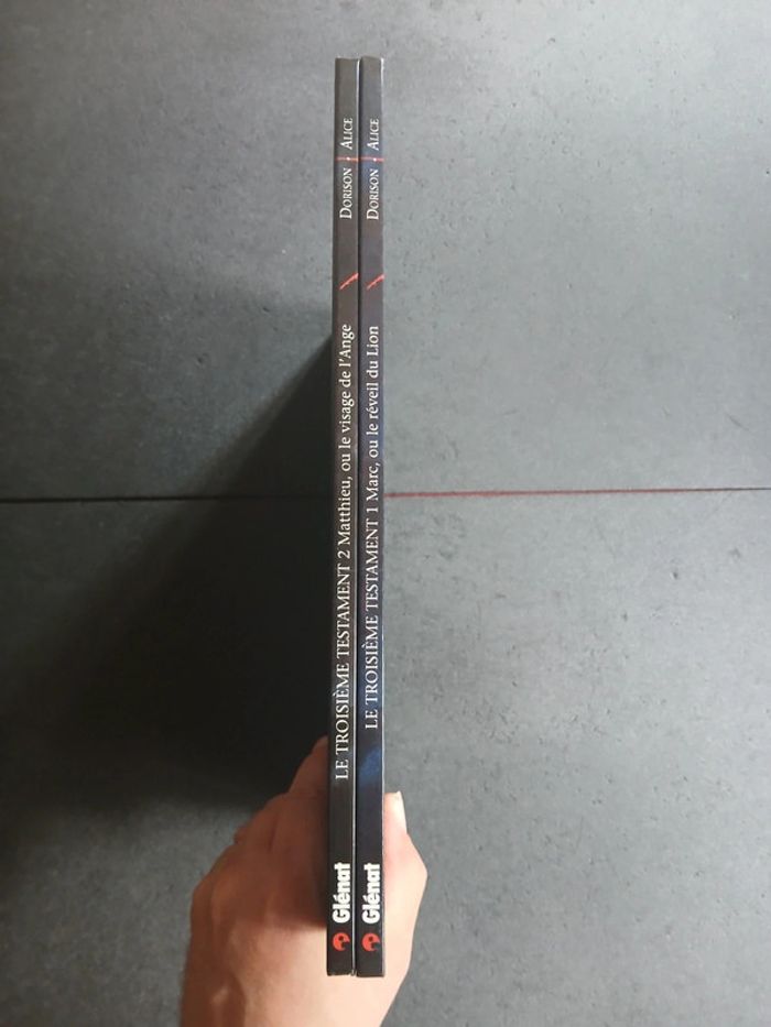 Bd le troisième testament 1 et 2 - photo numéro 2