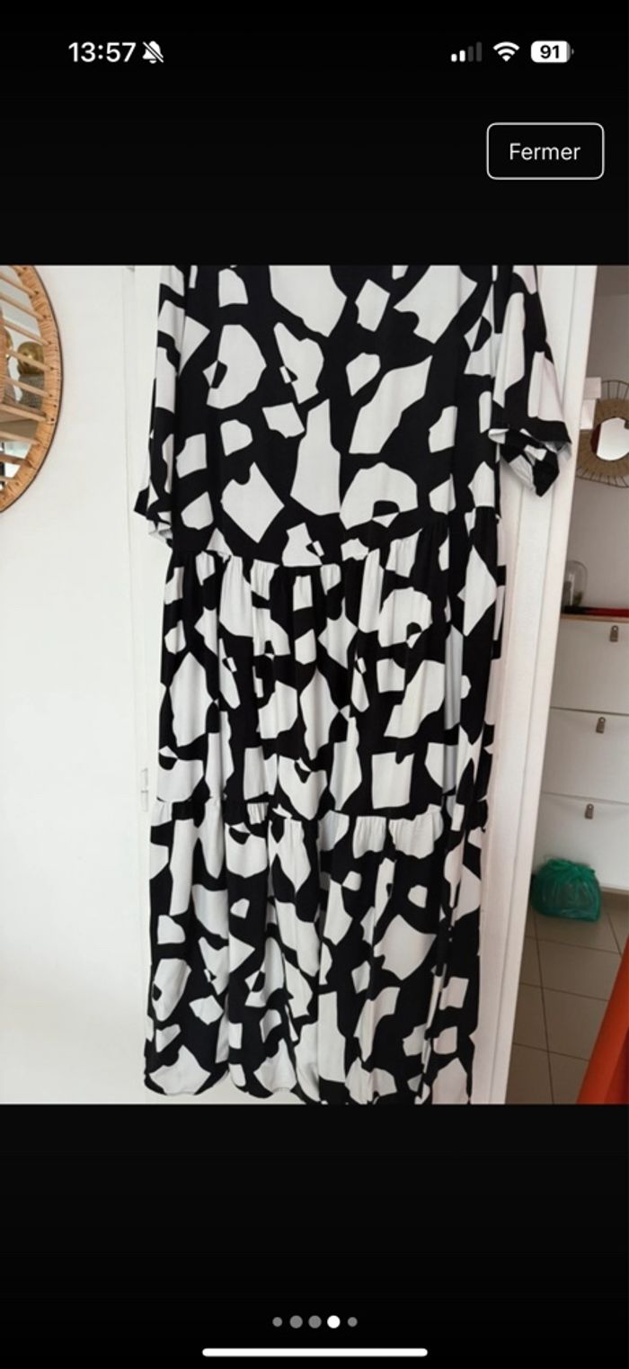 Robe. - photo numéro 3