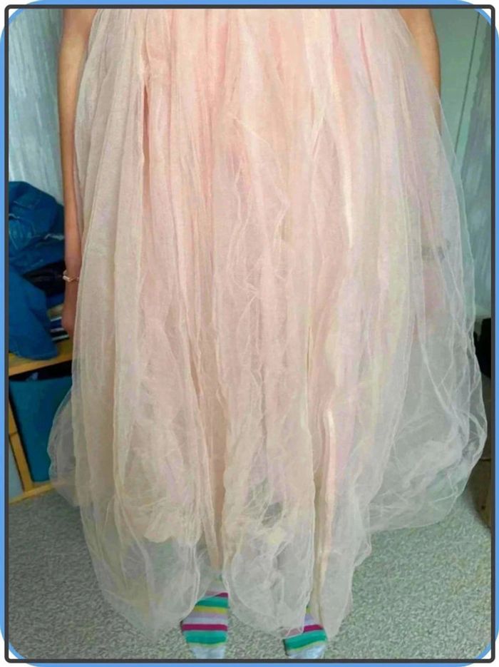 Robe  en tulle  pour ceremonie - photo numéro 3