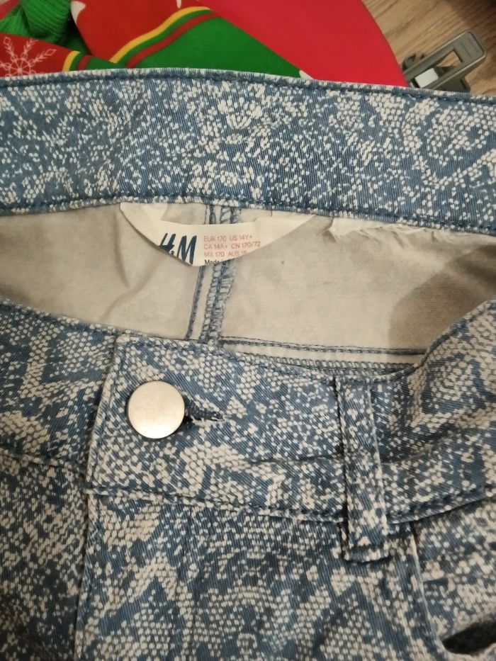 Short H&M bleu clair et blanc - photo numéro 3