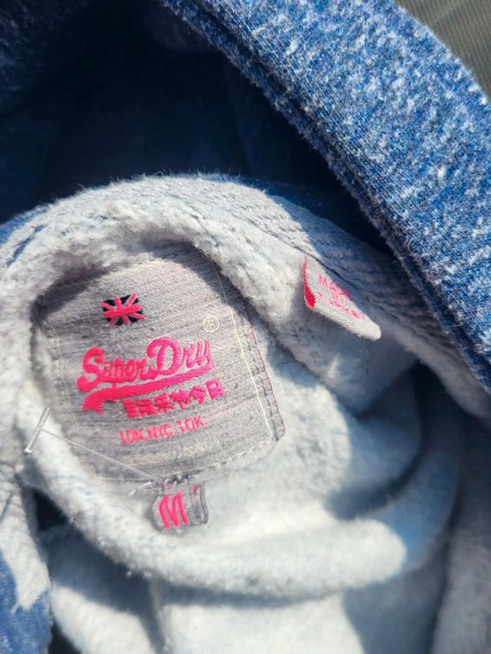 Magnifique pull Superdry. - photo numéro 3