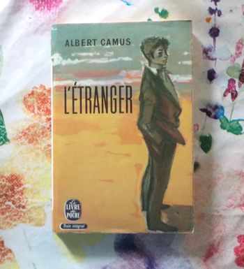 L'ETRANGER de Albert CAMUS Ed. Le Livre de Poche
