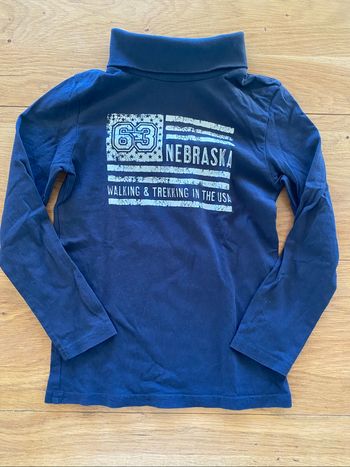 Tee-shirt col roulé 8 ans