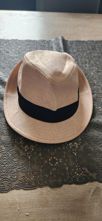 Chapeau
