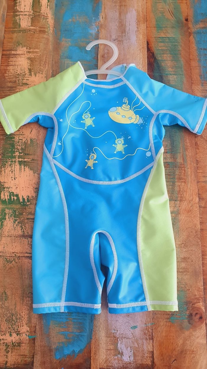 Maillot de bain/ combinaison