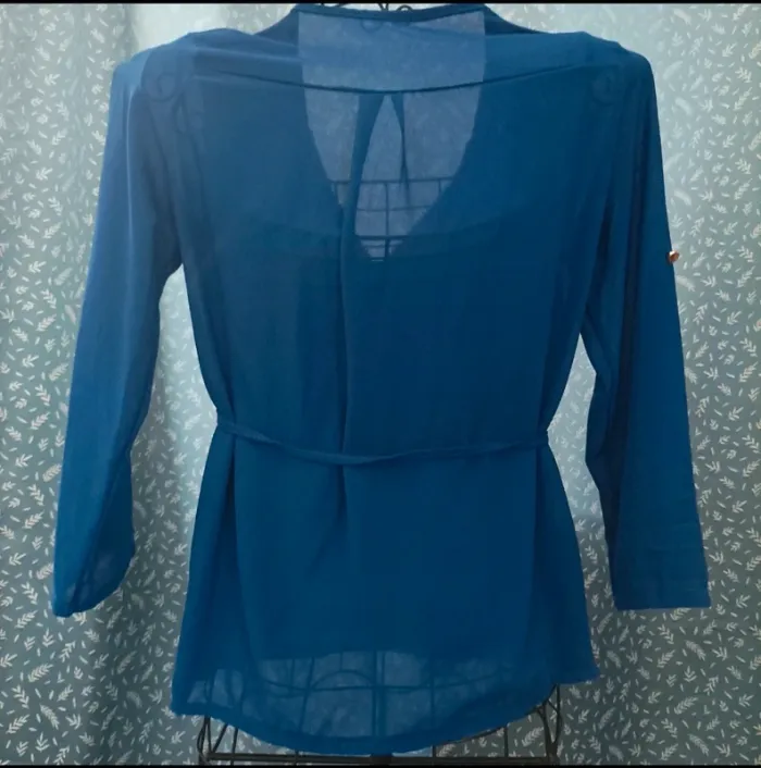 Blouse strass taille 36 - photo numéro 2