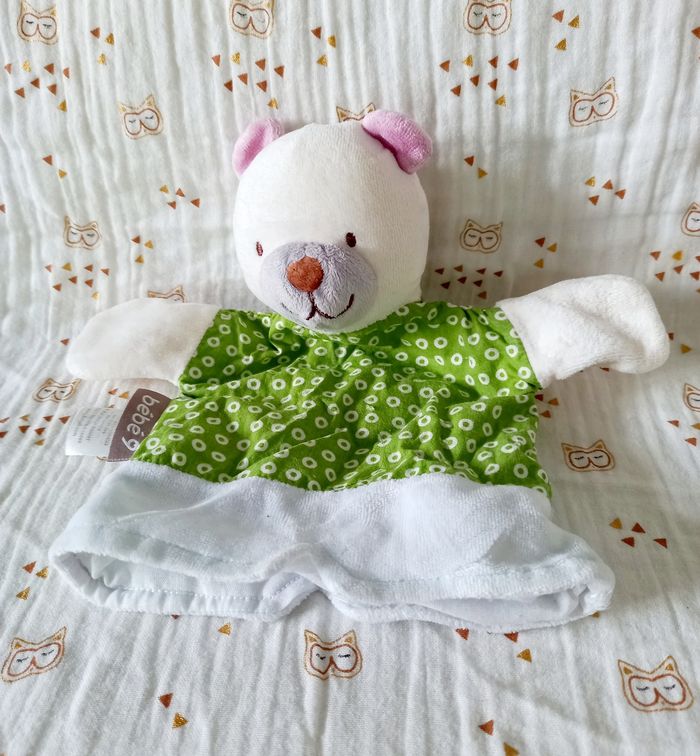 Doudou ours marionnette bébé9