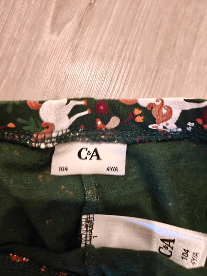 Lot de pantalons fille 4ans - photo numéro 7