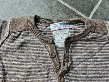 Pull col V 12-18 mois