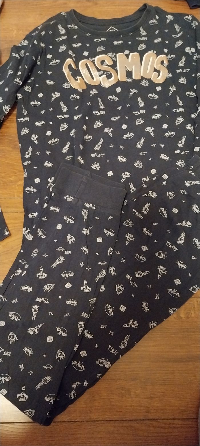 Pyjama 11 ans - photo numéro 3