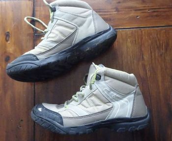Chaussures de randonnée QUECHUA Garçon Taille 34