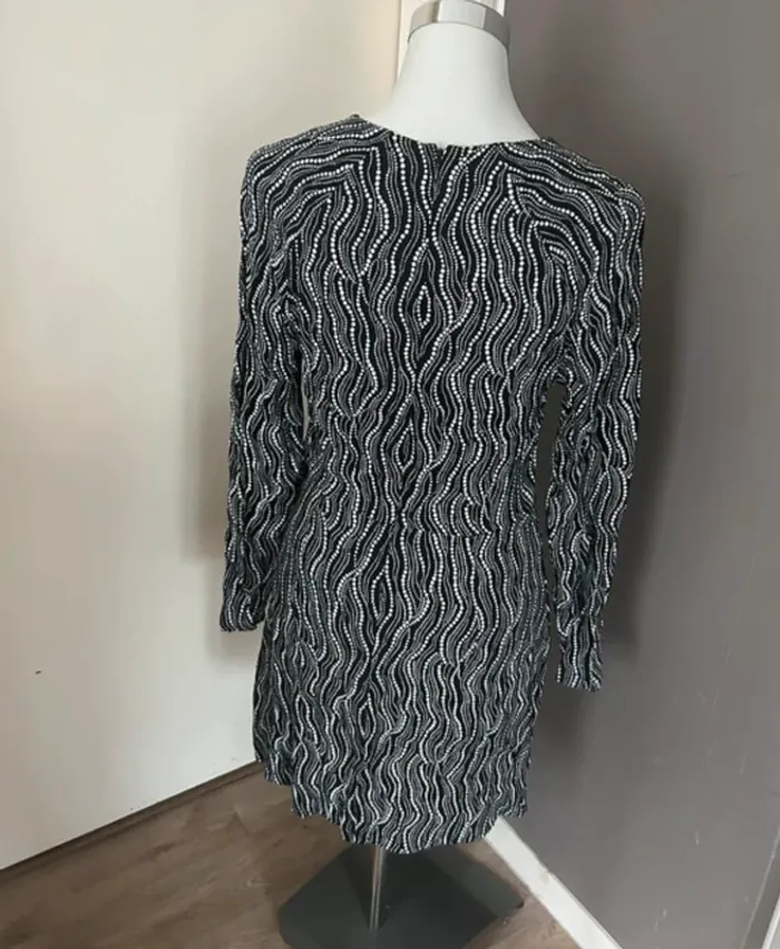 &others stories robe imprimée, noire et blanche femme taille 42 - photo numéro 5