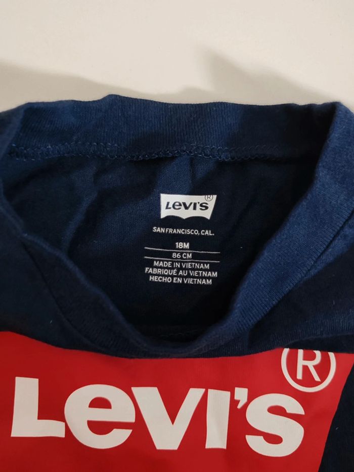 Tee shirt Levi's 18 mois - photo numéro 3
