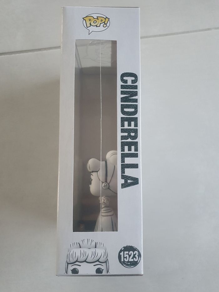 Pop Cinderella sketch - photo numéro 5