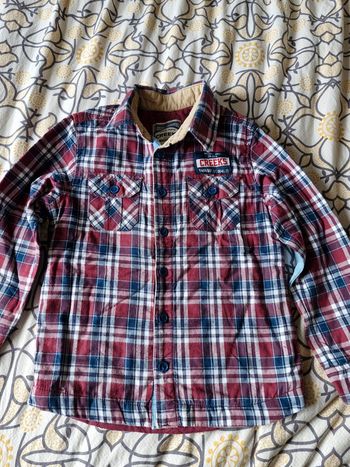 Chemise à carreaux