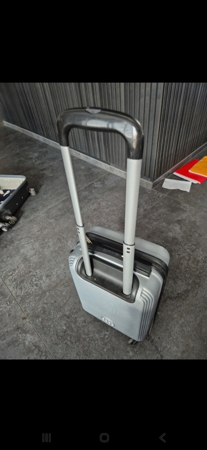Petite valise cabine - photo numéro 3