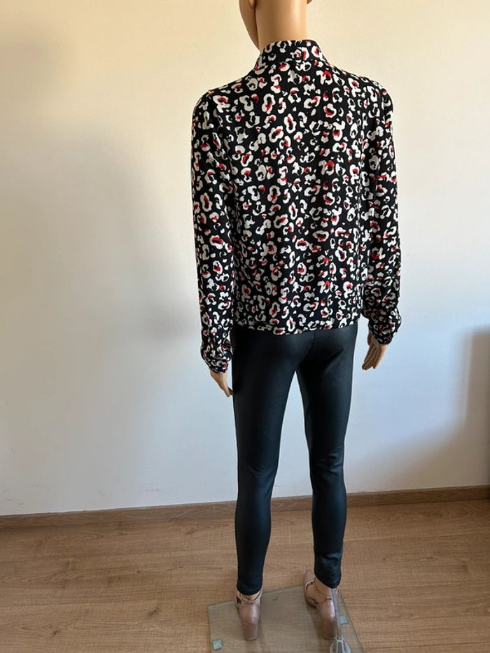 Blouse imprimée à manches longues Vero Moda taille XS jamais portée - photo numéro 10