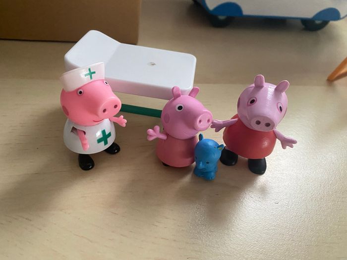 Peppa pig école et docteur - photo numéro 4