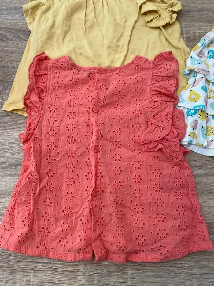 Lot 2 T-shirts fille et une jupe 6 ans Petit Bateau - photo numéro 4