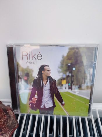 CD de Tiké - Vivons !