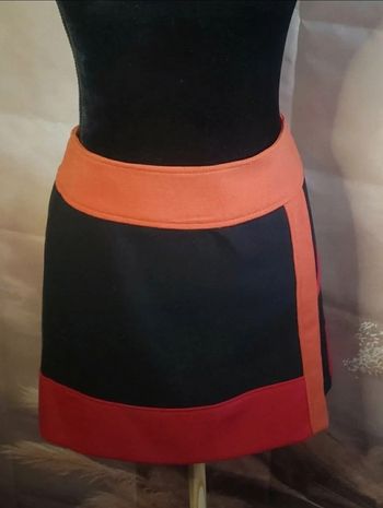 Jolie jupe Promod taille 44