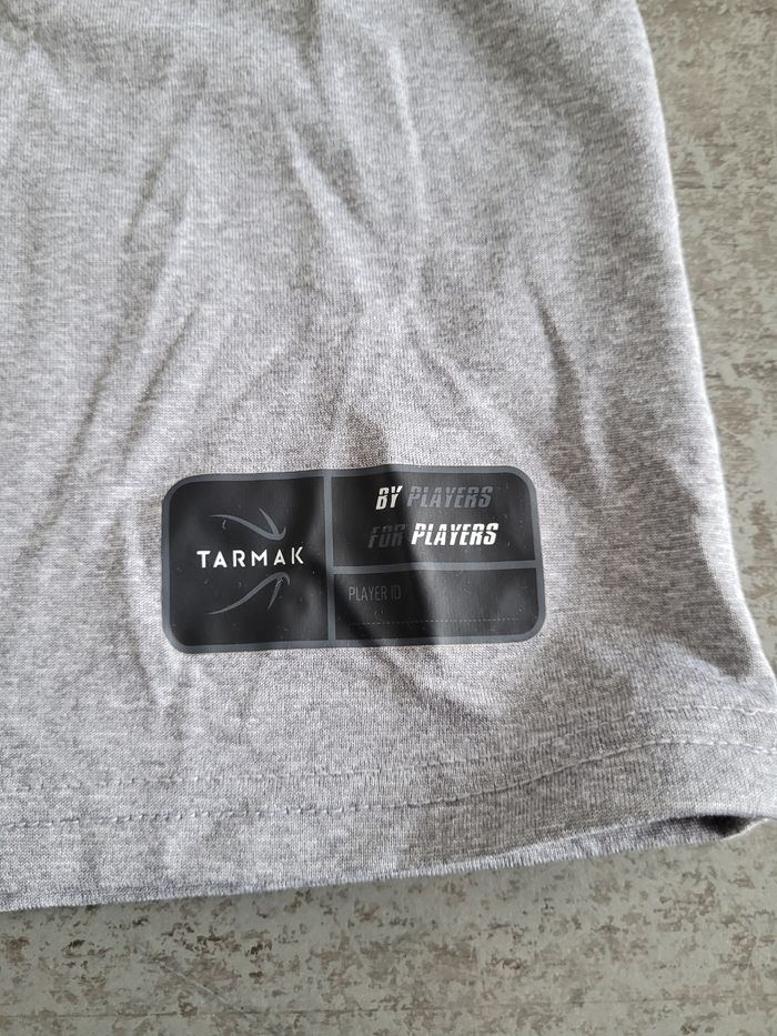 Tee-shirt - 6 ans - - photo numéro 2