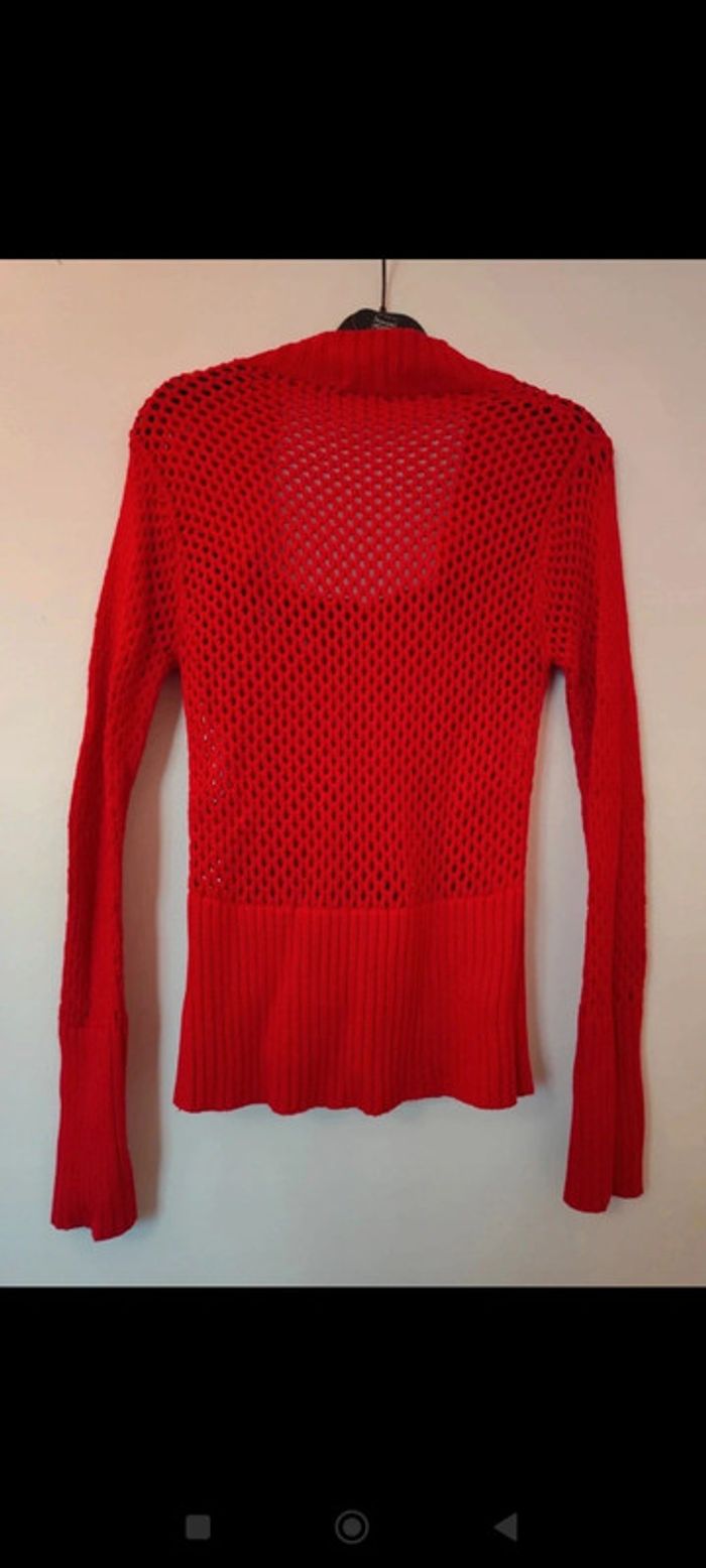 Pull rouge ajouré col V taille M/L - photo numéro 2