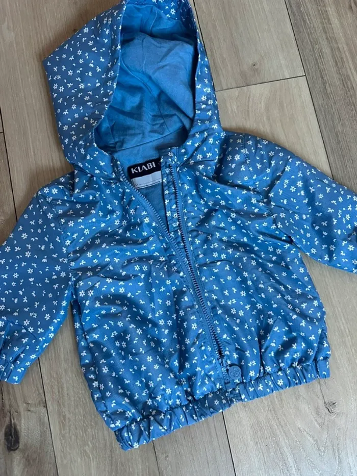 Veste manteau coupe vent Kiabi 6 mois bleu - photo numéro 3