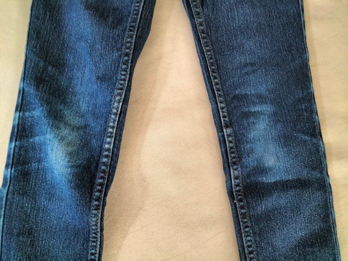 💙 Jeans skinny marine - 9 ans - Kiabi 💙 - photo numéro 2