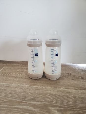 2 biberons 320ml mam gris 