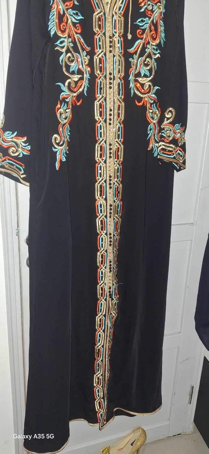 Sublime caftan noir - photo numéro 8