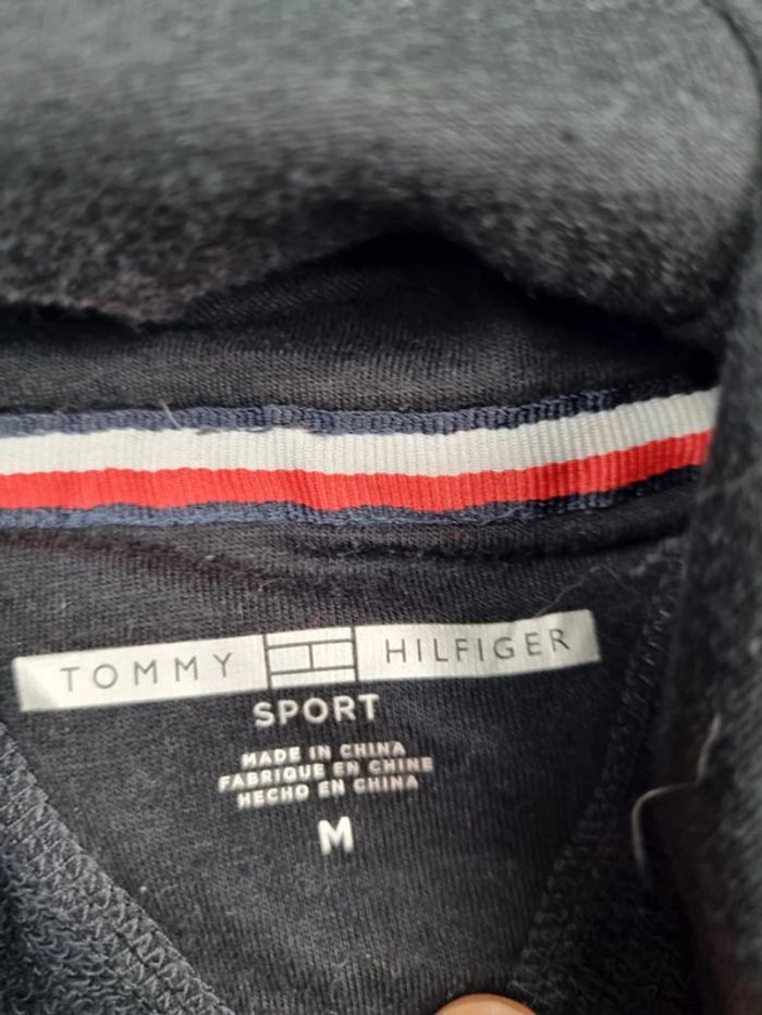 Sweat à capuche Tommy Hilfiger M Femme (mesures en photos) - photo numéro 8
