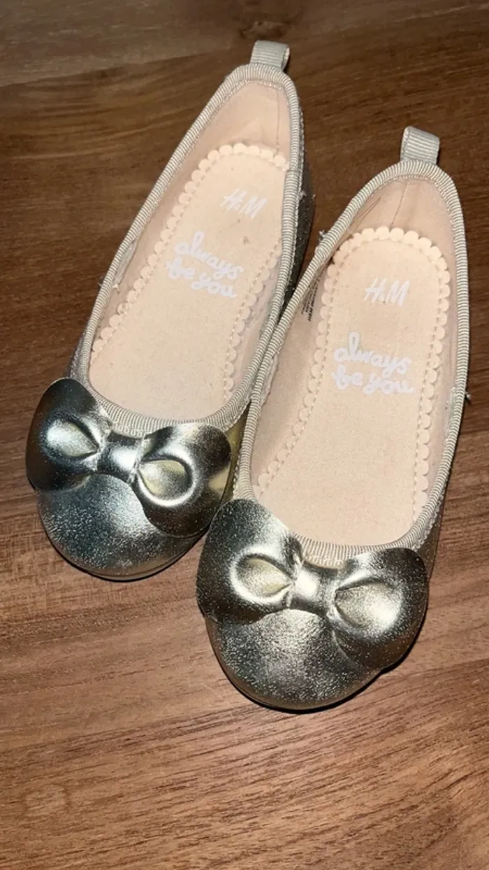 Ballerine doré H&M 24 - photo numéro 2
