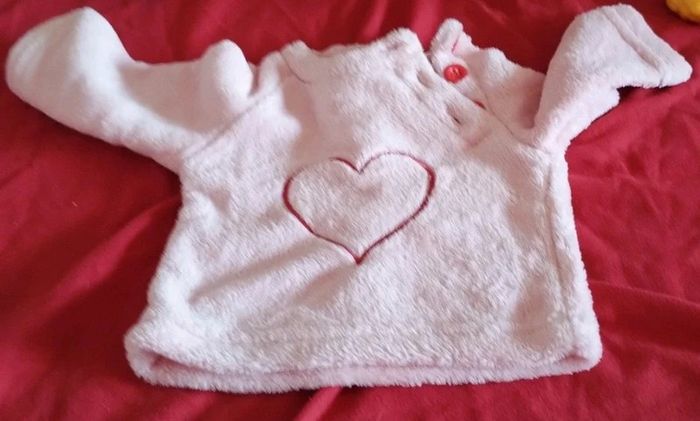 Pull polaire motif cœur - photo numéro 2