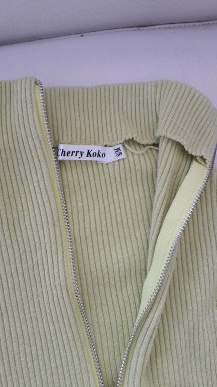 Crop top S/M - photo numéro 4