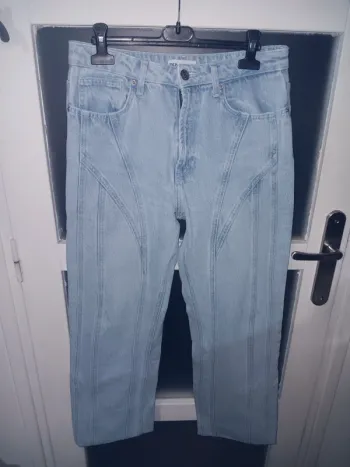 Jean droit taille 38 vintage délavé coutures apparentes