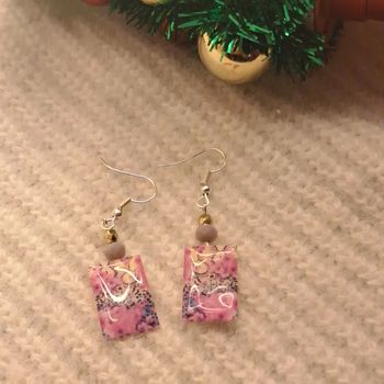 Boucles d'oreilles pendante légère rose multicolore