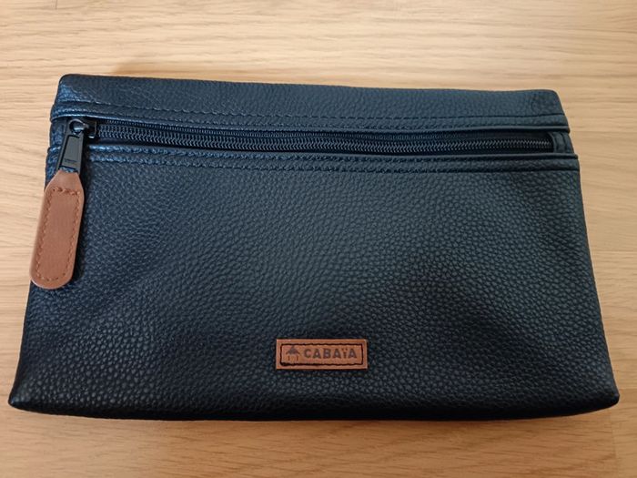 Pochette  cabaia noir
