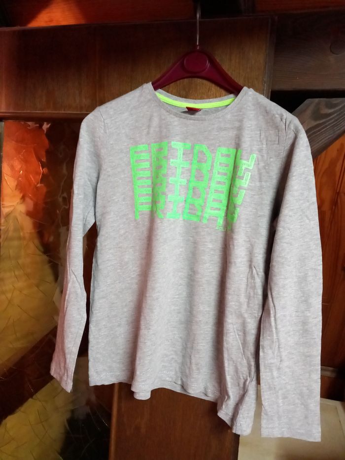 Tee-shirt