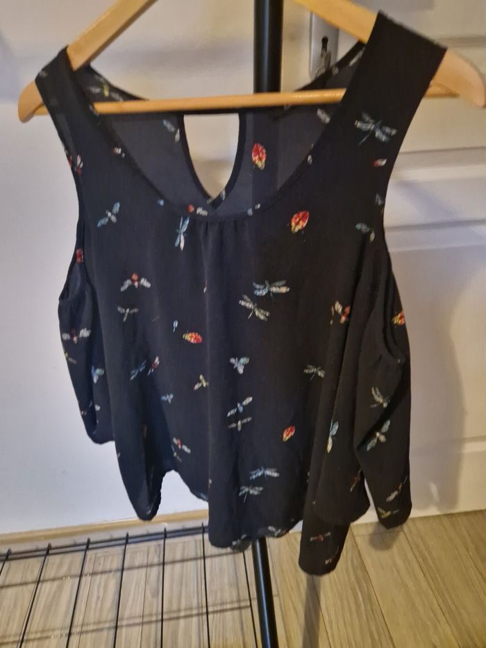 Top épaule dénudé