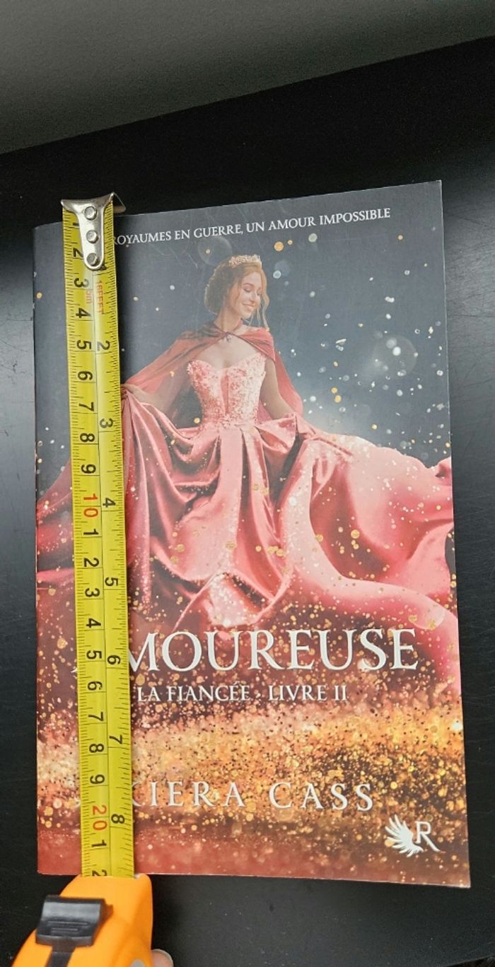 Amoureuse – Kiera Cass – La Fiancée tome 2 - photo numéro 9