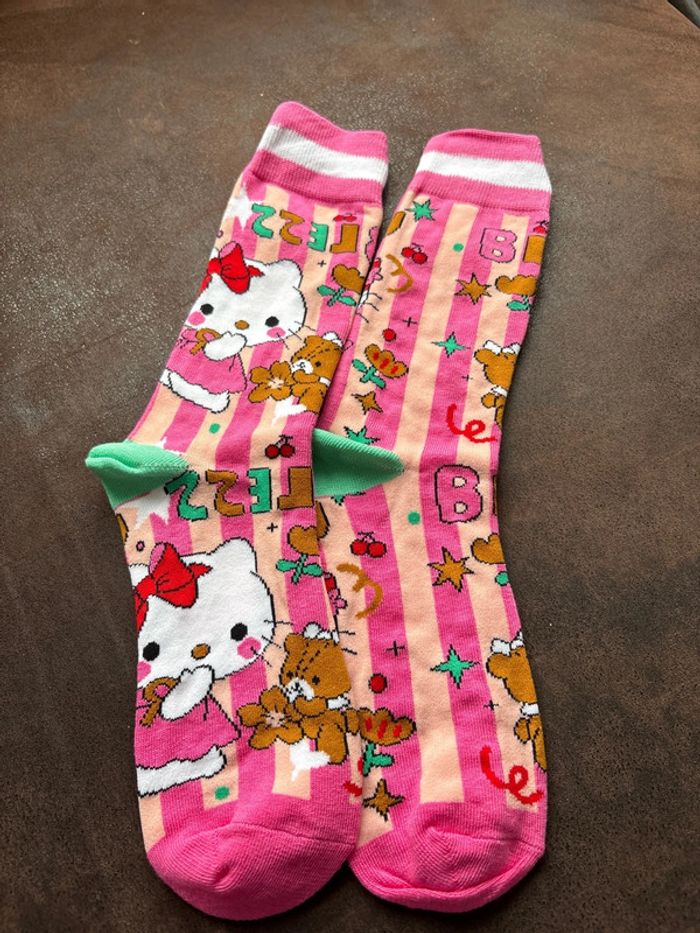 Lot de 5 paires de chaussettes Hello kitty - photo numéro 7