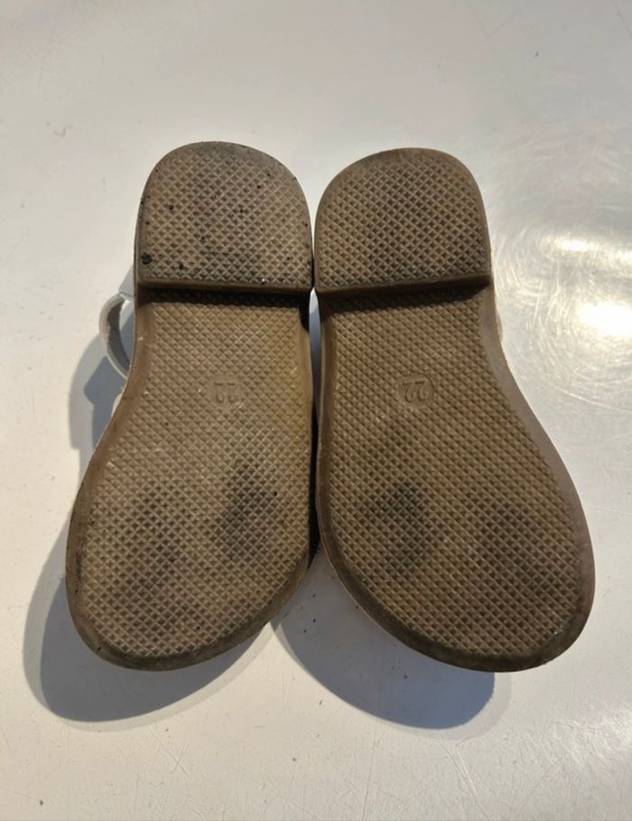 Nu pieds - photo numéro 2