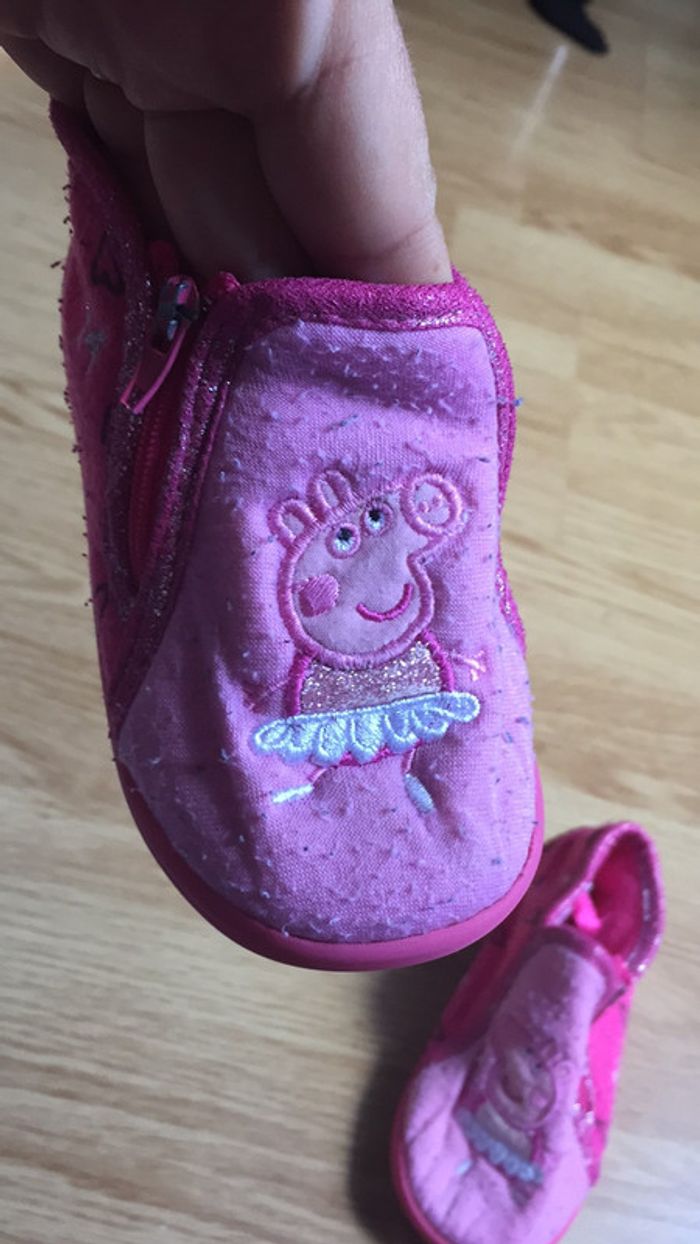 Chaussons taille 23 - photo numéro 2