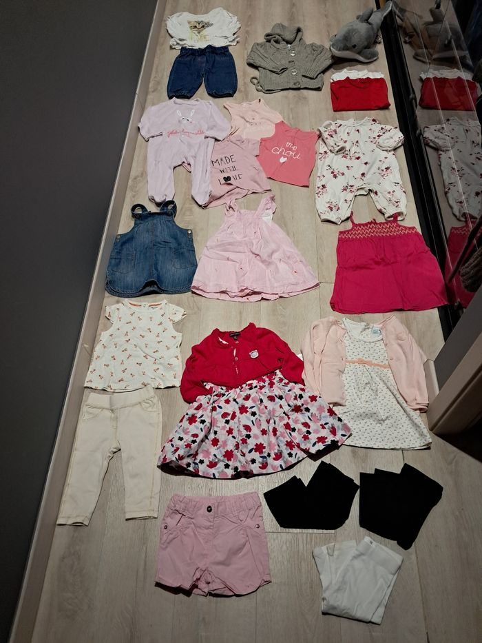 Lot de vêtement 9 mois neuf