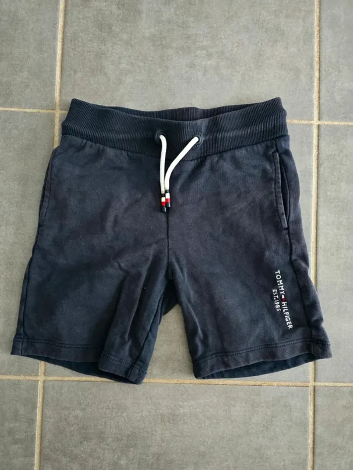 Short tommy hilfiger
