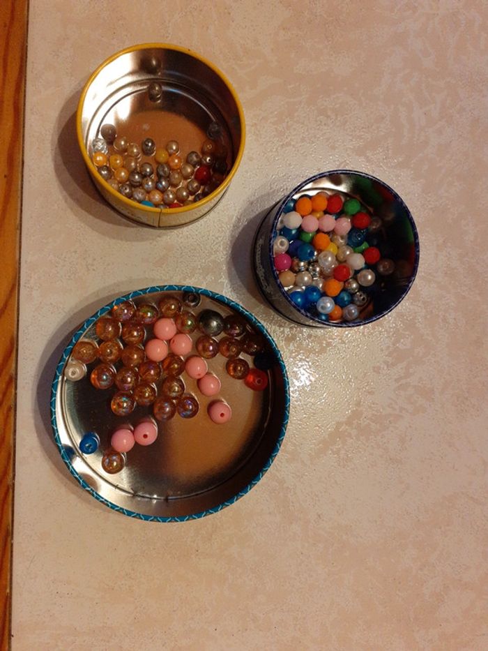 Lot de perles.