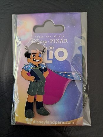 Pin's disney Elio