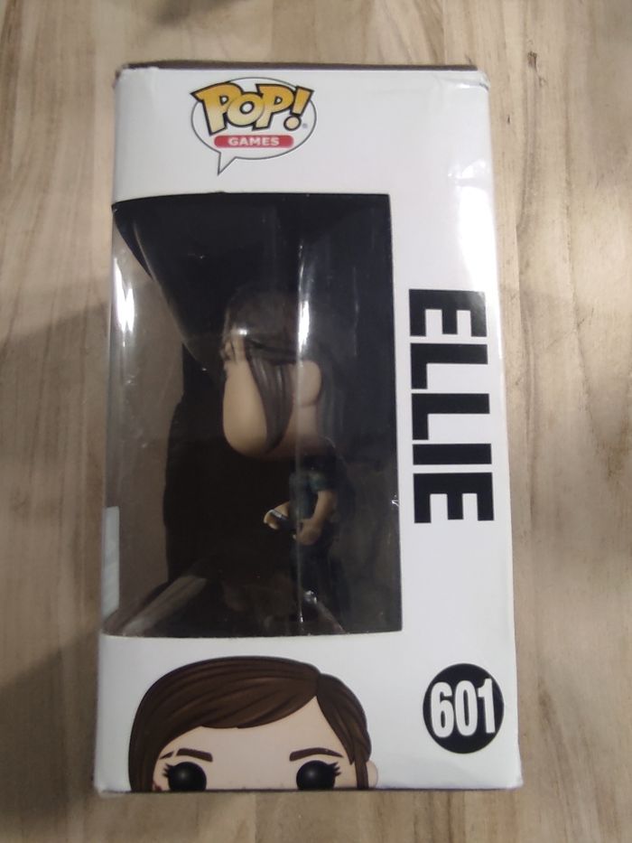 Figurine Funko pop Ellie 601 ( The Last of Us ) - photo numéro 4